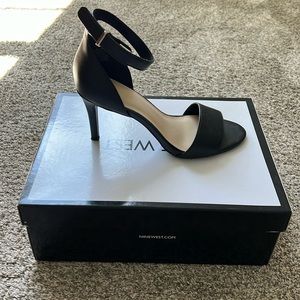 Black Steve Madden Heel